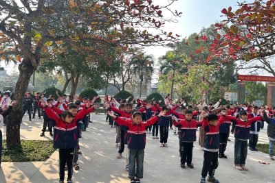 HỌC SINH THAM GIA TẬP VÕ VOVINAM
