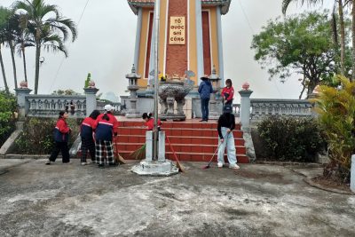 HỌC SINH TRƯỜNG TIỂU HỌC NAM LỢI PHỐI HỢP ĐOÀN THANH NIÊN XÃ NAM NINH DỌN DẸP, VỆ SINH NGHĨA TRANG LIỆT SỸ NAM QUAN NHÂN DỊP TẾT NGUYÊN ĐÁN BÍNH NGỌ 2026