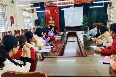 TRƯỜNG TIỂU HỌC NAM LỢI THAM DỰ HỘI NGHỊ NGHIÊN CỨU, HỌC TẬP, QUÁN TRIỆT NGHỊ QUYẾT ĐẠI HỘI XIV CỦA ĐẢNG
